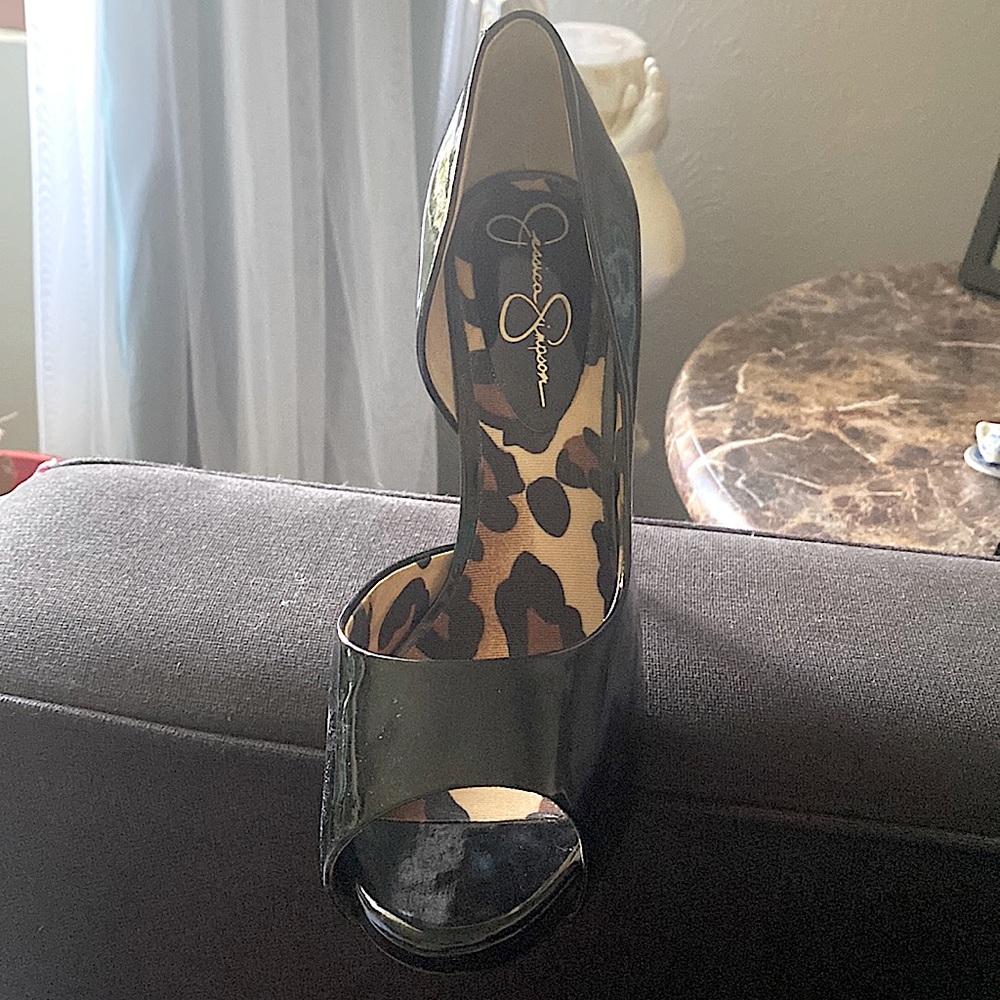Jessica Simpson heels. Style: JS-Acadia. Size: 8.5M. Lightly worn